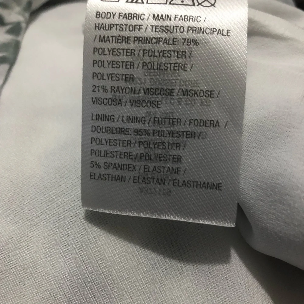 Susan Graver Women’s Size Medium Top